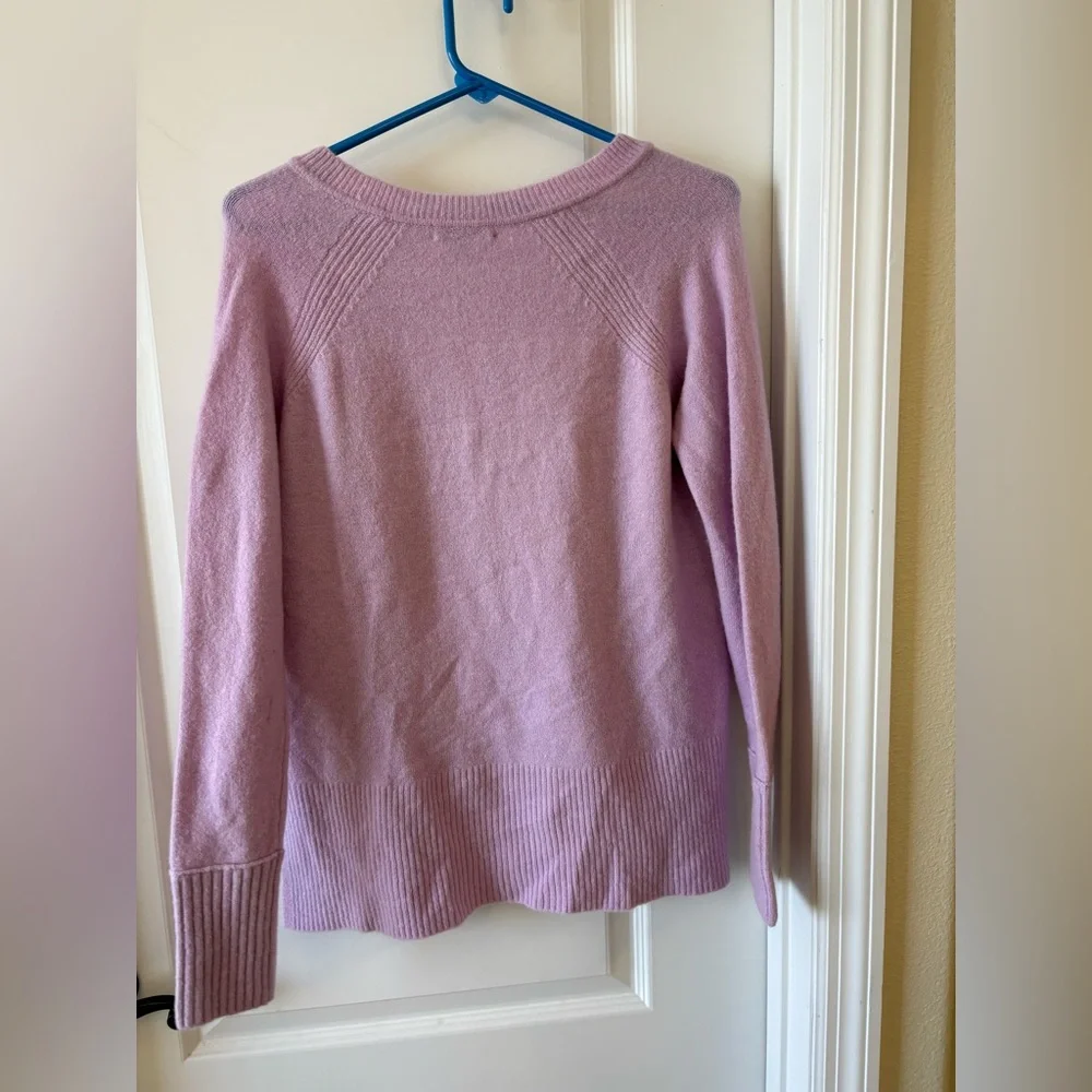 J.Crew Lilac Alpaca Merino Wool V-Neck Sweater – XS